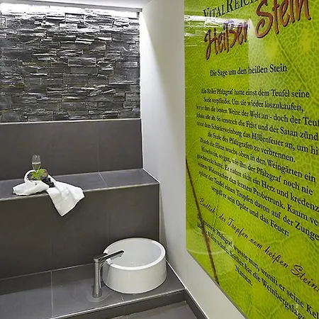 Weinberghotel Nalbach