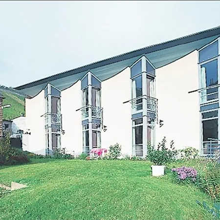 Hotel Weinberghotel Nalbach 3*