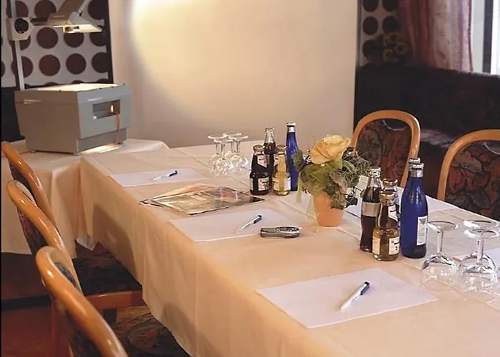 فندق Weinberghotel Nalbach